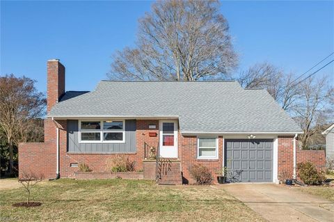 Photo of 11 Kemper Avenue, Newport News, VA 23601 (MLS # 10614555)