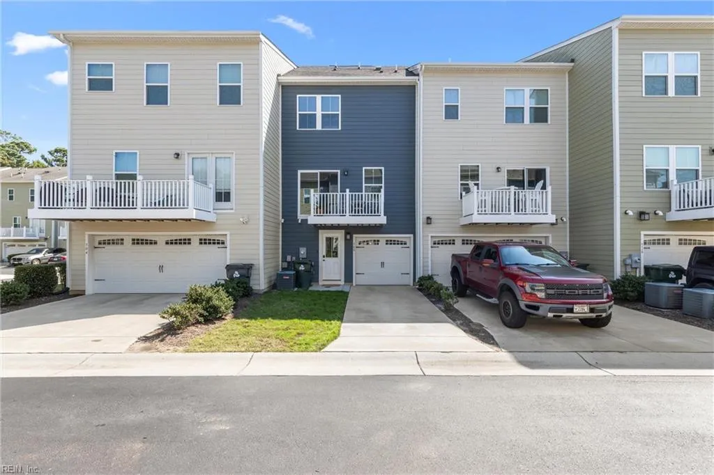 Virginia Beach, Virginia 23451, United States, 4 Bedrooms Bedrooms, ,3 BathroomsBathrooms,Residential,Active,228611