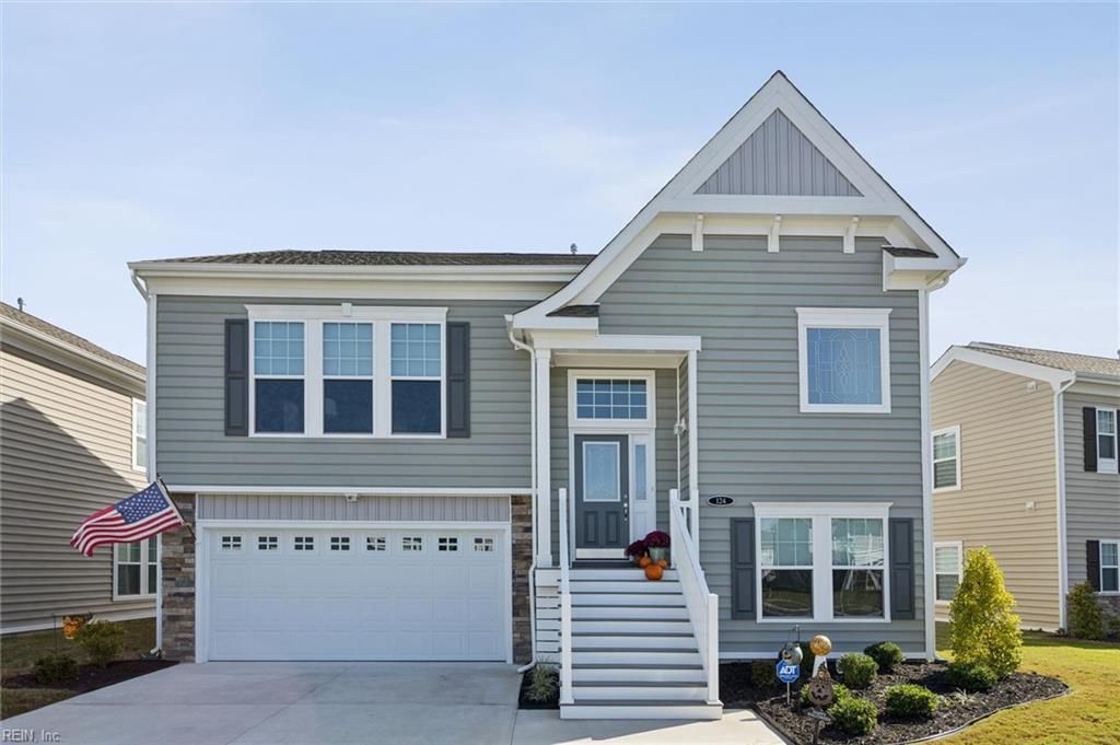 Photo of 124 Corcoran Lane, Suffolk, VA 23434 (MLS # 10604996)