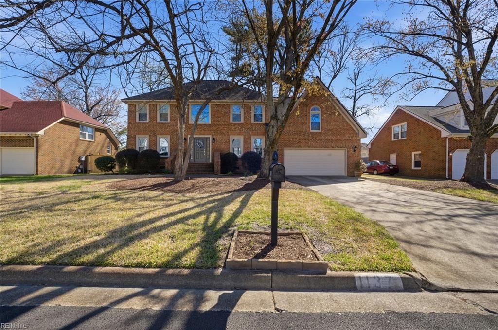 Photo of 1137 Fairway Drive, Chesapeake, VA 23320 (MLS # 10625277)