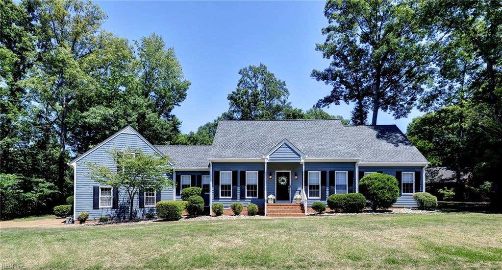 Photo of 115 Worplesdon, Williamsburg, VA 23188 (MLS # 10638440)