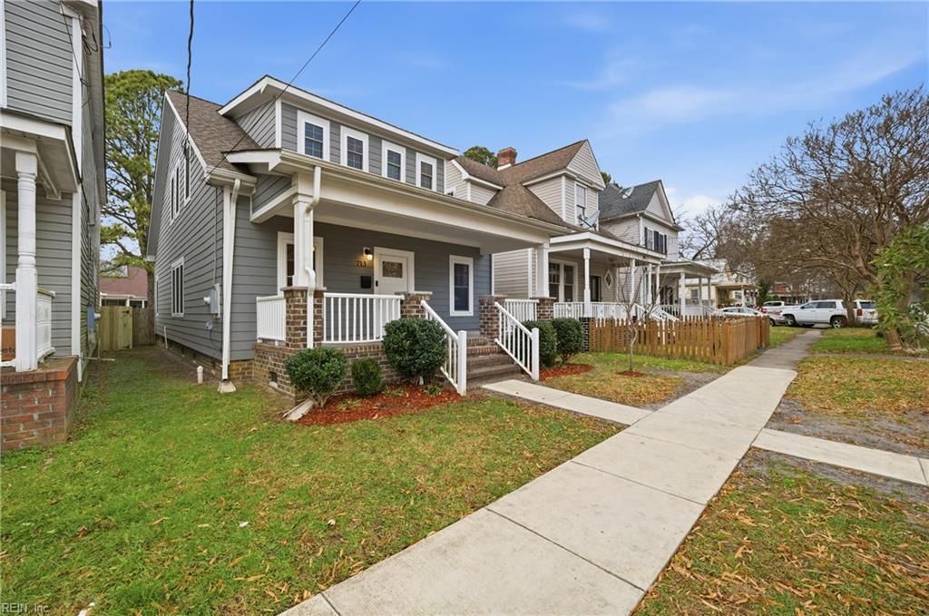 Photo of 713 Forbes Street, Norfolk, VA 23504 (MLS # 10615303)