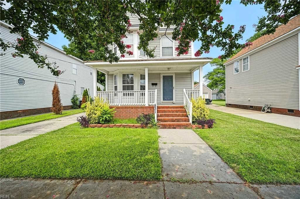 Photo of 831 Marshall Avenue, Norfolk, VA 23504 (MLS # 10644950)
