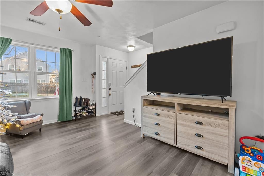 Photo of 214 Douglas Avenue, Chesapeake, VA 23323 (MLS # 10612879)