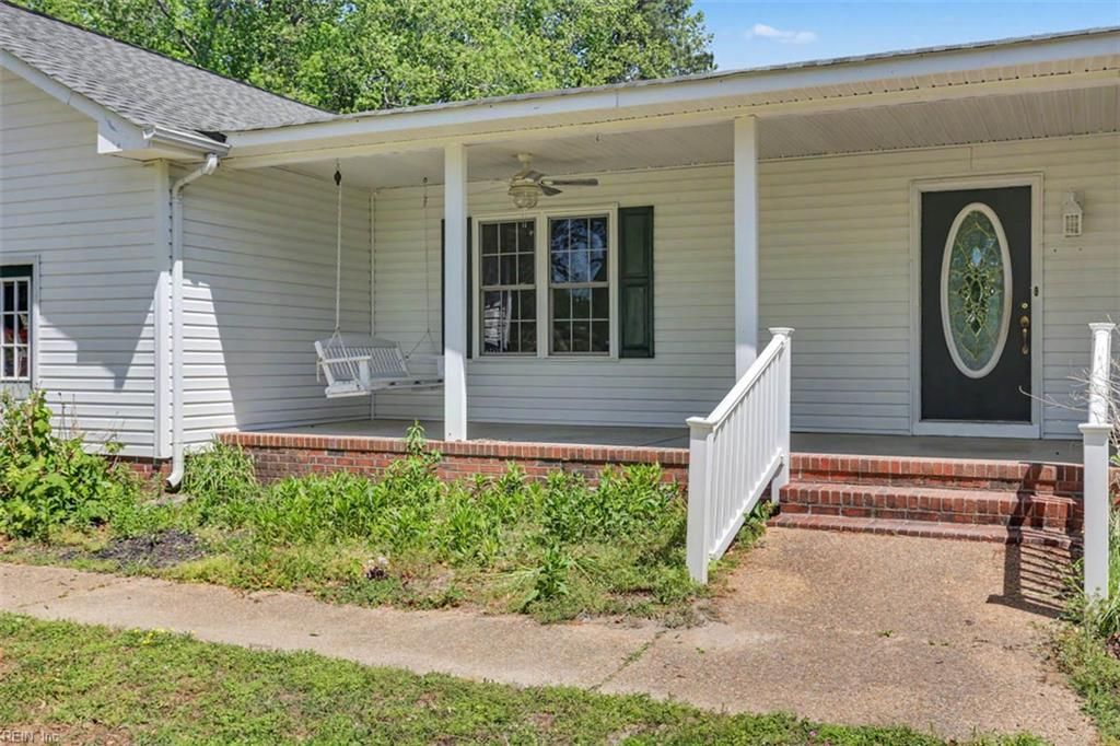 Photo of 8237 Spring Hill Farm Road, Gloucester, VA 23061 (MLS # 10633266)