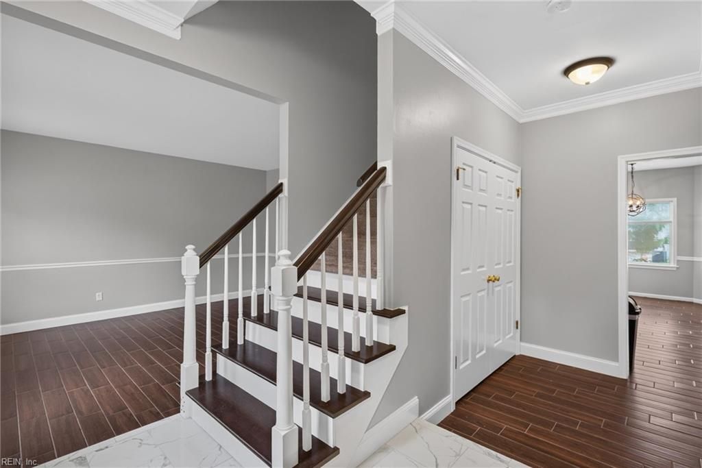 Photo of 898 Gunston Court, Newport News, VA 23608 (MLS # 10642007)