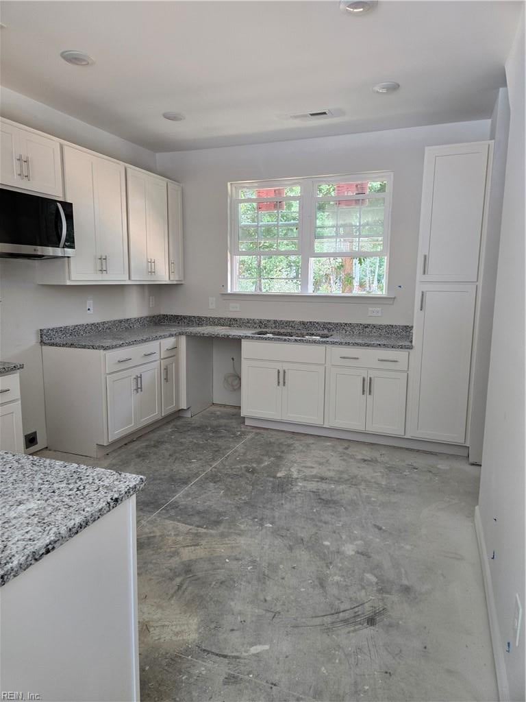 Photo of 205 Patriots Village Court, West Point, VA 23181 (MLS # 10655037)