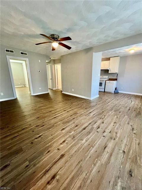 Photo of 2334 Maltby Avenue #4, Norfolk, VA 23504 (MLS # 10613990)