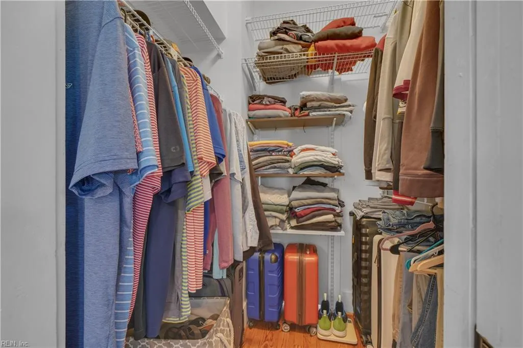 Suffolk, Virginia 23433, United States, 5 Bedrooms Bedrooms, ,3 BathroomsBathrooms,Residential,Active,24717