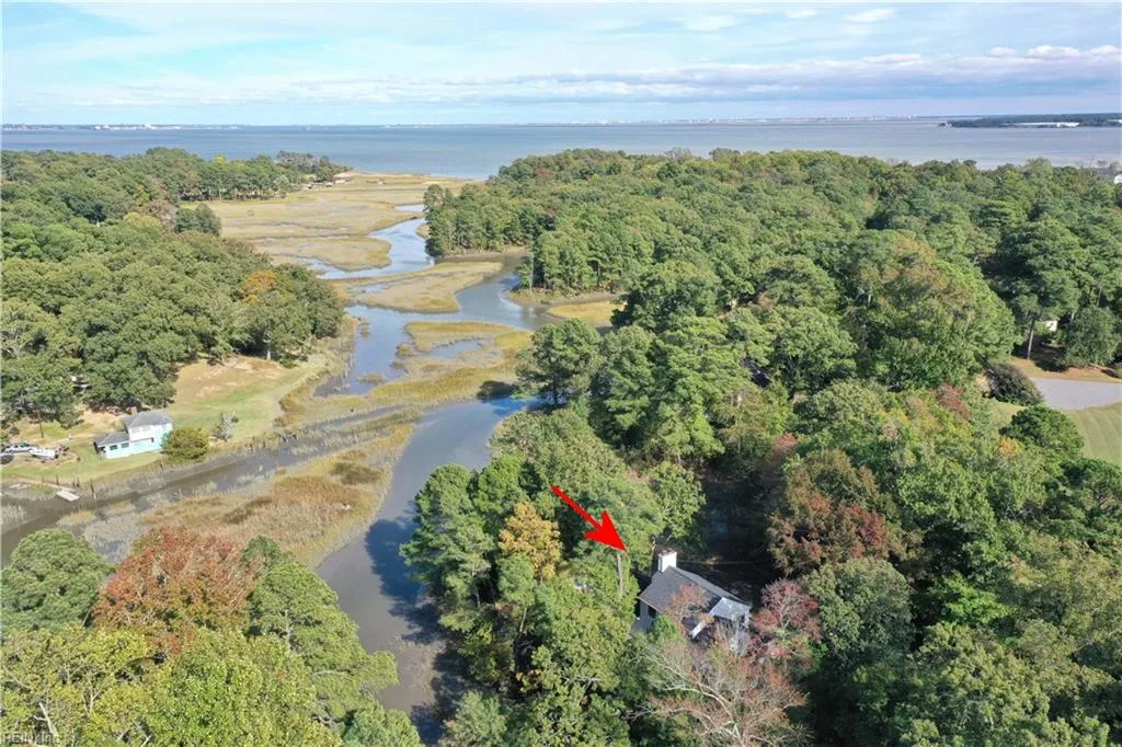 Suffolk, Virginia 23433, United States, 5 Bedrooms Bedrooms, ,3 BathroomsBathrooms,Residential,Active,24717