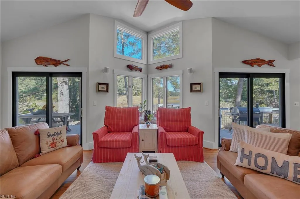 Suffolk, Virginia 23433, United States, 5 Bedrooms Bedrooms, ,3 BathroomsBathrooms,Residential,Active,24717