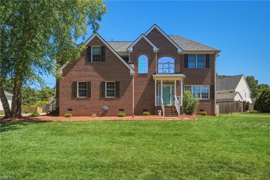Photo of 200 Keswick Place, Smithfield, VA 23430 (MLS # 10633769)
