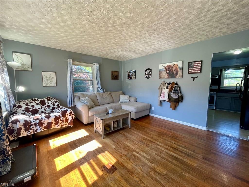 Photo of 904 Robinson Road, Portsmouth, VA 23701 (MLS # 10656735)