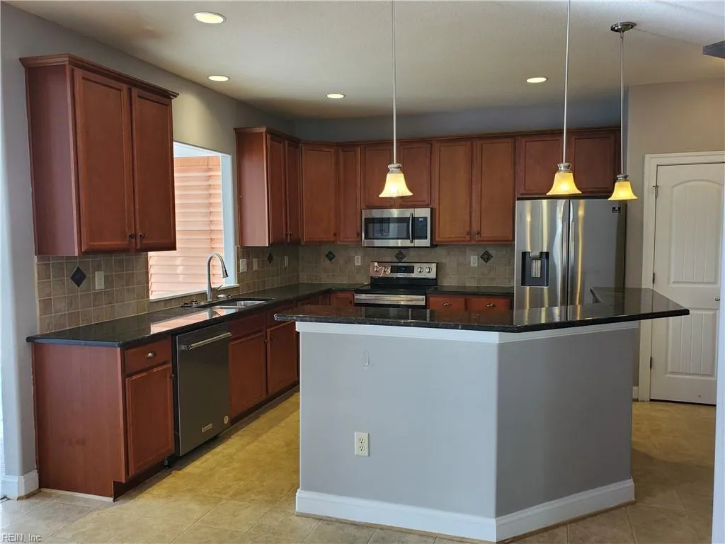 Chesapeake, Virginia 23323, United States, 4 Bedrooms Bedrooms, ,3 BathroomsBathrooms,Residential,Active,233181