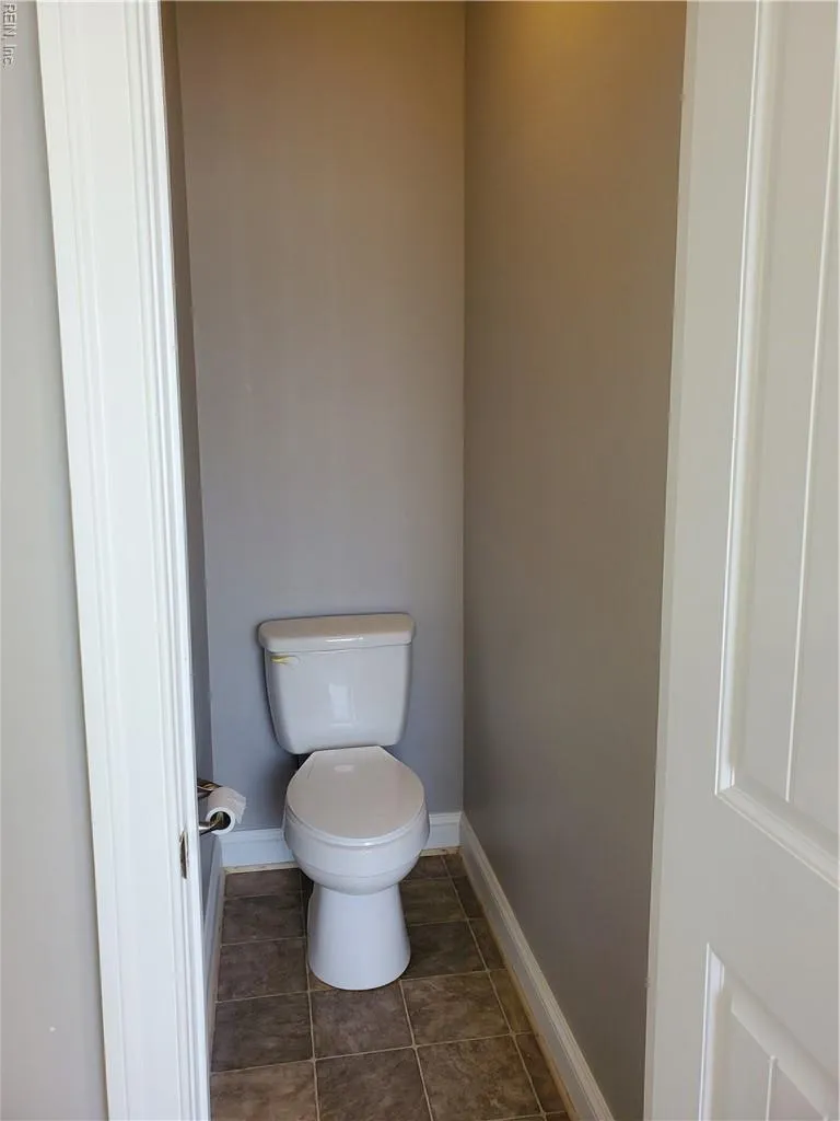 Chesapeake, Virginia 23323, United States, 4 Bedrooms Bedrooms, ,3 BathroomsBathrooms,Residential,Active,233181