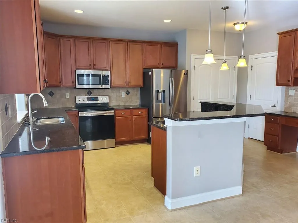 Chesapeake, Virginia 23323, United States, 4 Bedrooms Bedrooms, ,3 BathroomsBathrooms,Residential,Active,233181