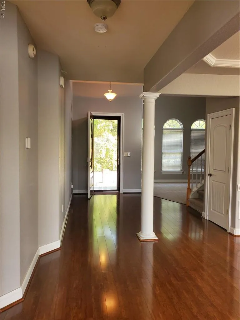 Chesapeake, Virginia 23323, United States, 4 Bedrooms Bedrooms, ,3 BathroomsBathrooms,Residential,Active,233181