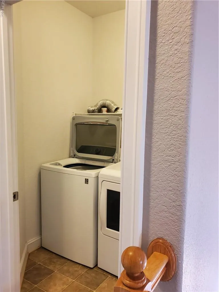 Chesapeake, Virginia 23323, United States, 4 Bedrooms Bedrooms, ,3 BathroomsBathrooms,Residential,Active,233181