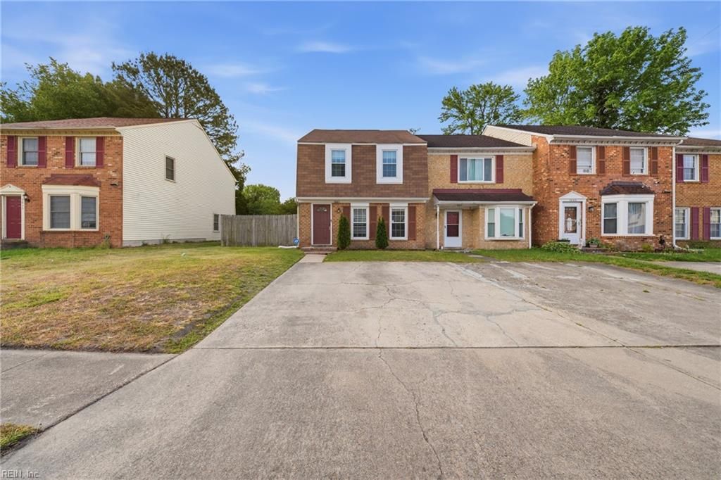 Photo of 5661 Campus Drive, Virginia Beach, VA 23462 (MLS # 10632230)