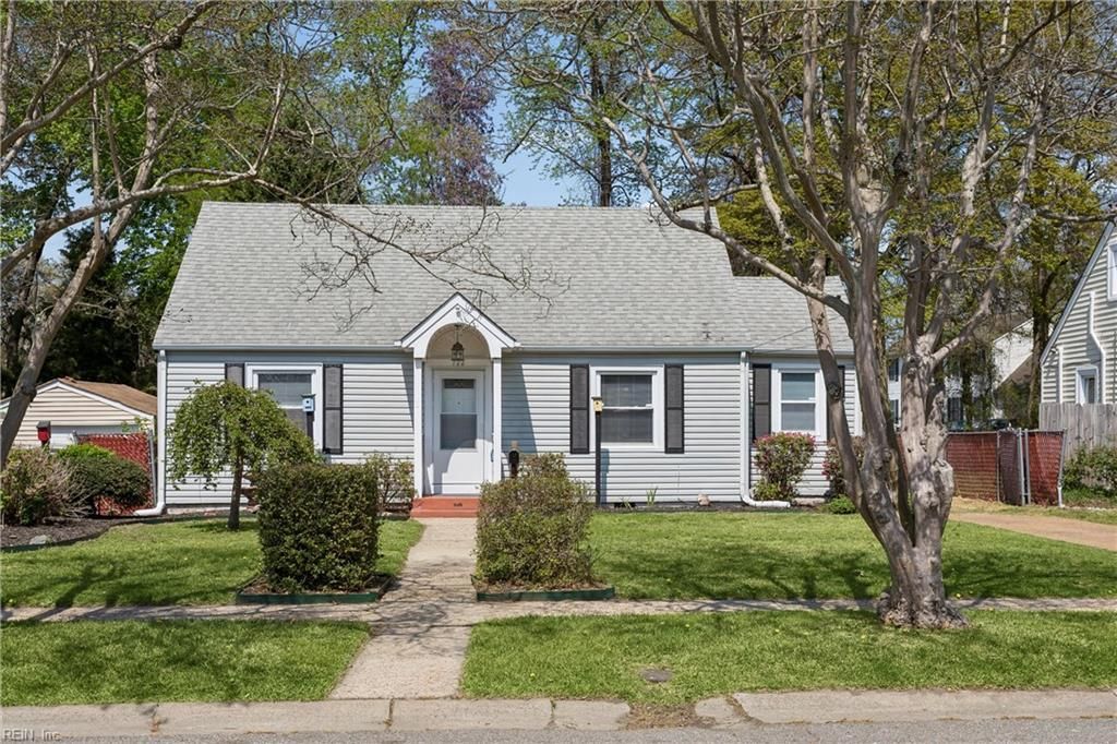 Photo of 722 Burksdale Road, Norfolk, VA 23518 (MLS # 10628126)