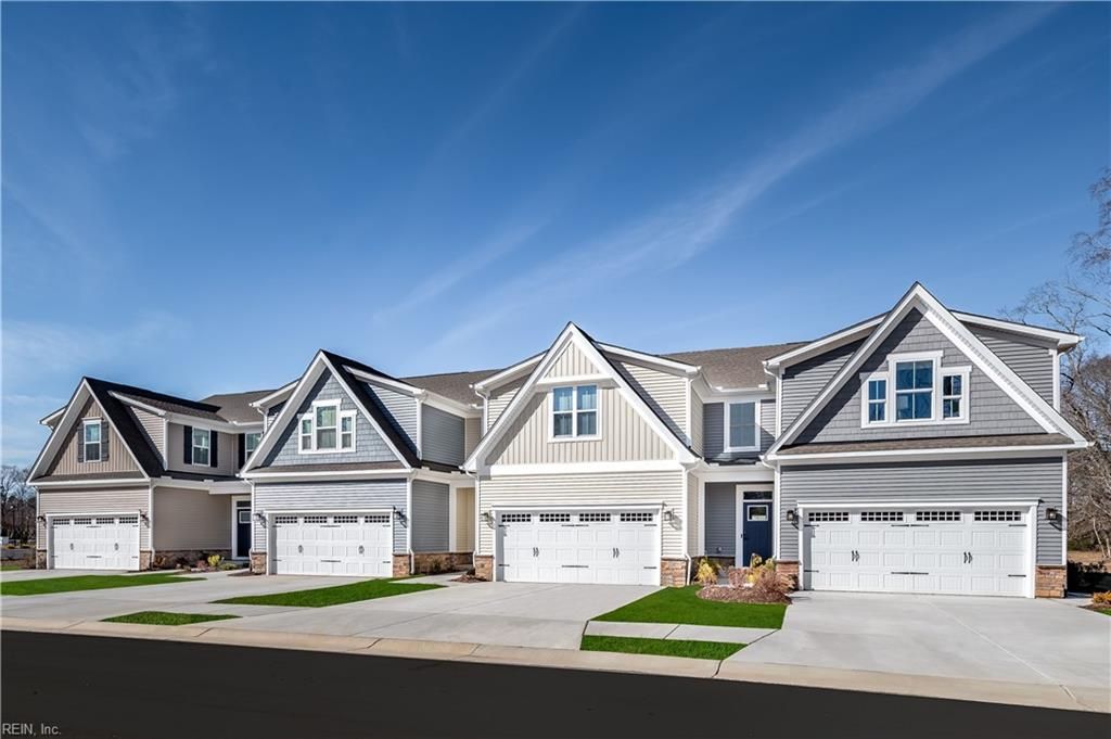 Photo of 1016 BREAKWATER Trail, Carrollton, VA 23314 (MLS # 10605053)