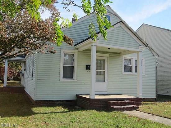 Photo of 334 Ridgewell Avenue #A, Norfolk, VA 23503 (MLS # 10657740)