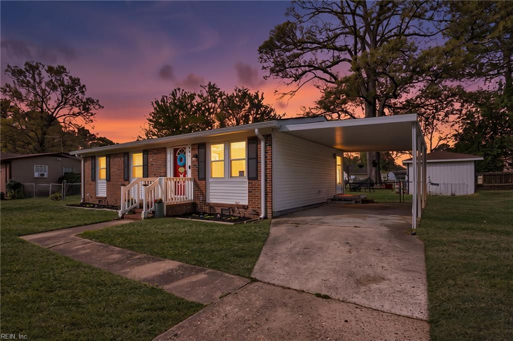 Photo of 601 Kinsey Lane Lane, Suffolk, VA 23434 (MLS # 10628447)