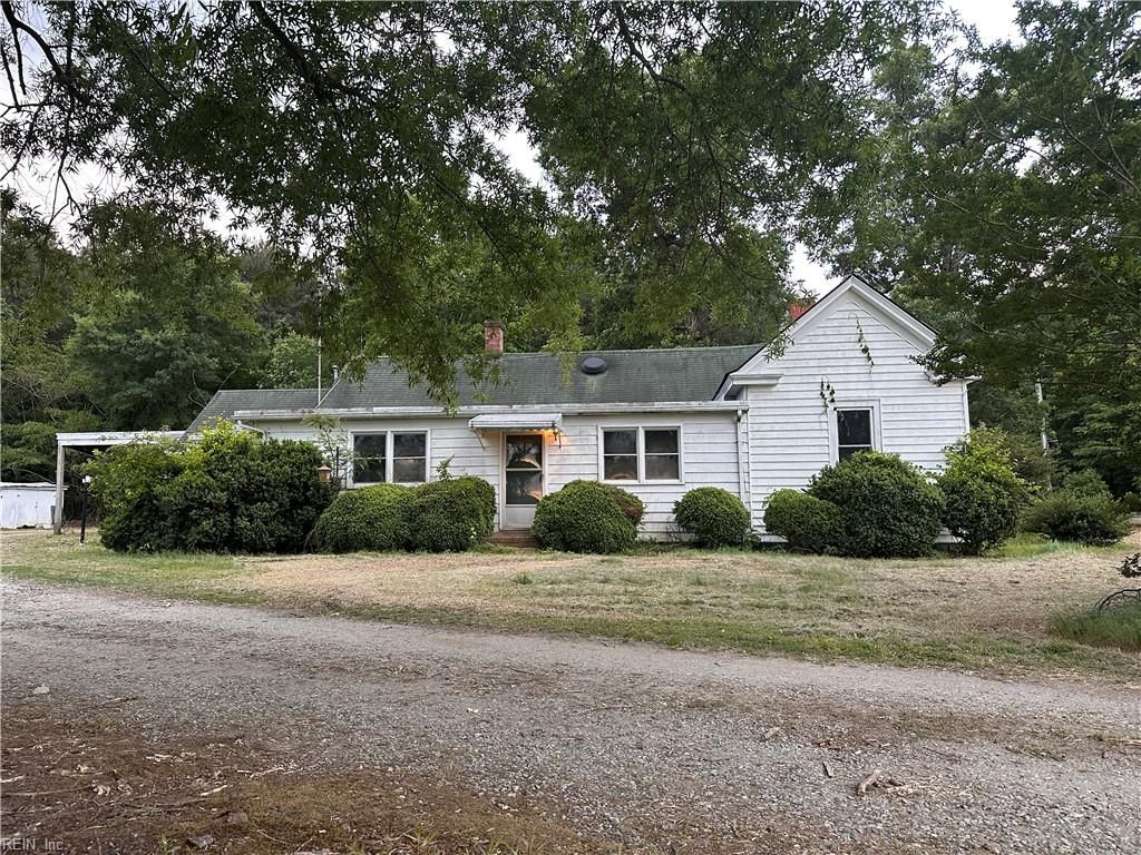 Photo of 3380 Runnymeade Road, Elberon, VA 23846 (MLS # 10635038)