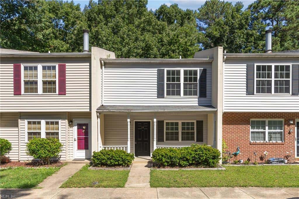 Photo of 35 Oneonta Drive, Newport News, VA 23602 (MLS # 10647986)