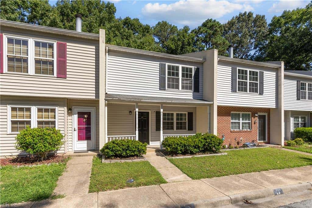 Photo of 35 Oneonta Drive, Newport News, VA 23602 (MLS # 10647986)