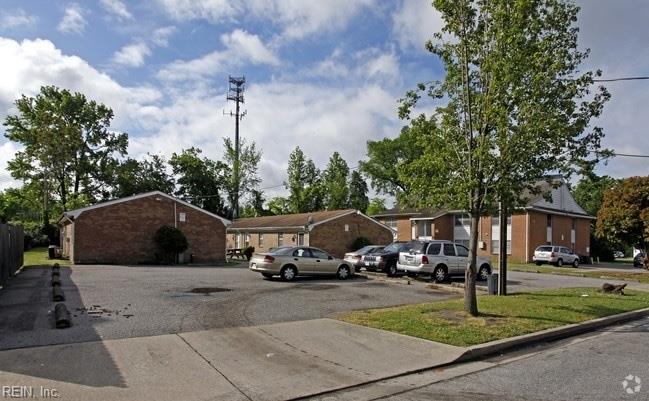 Photo of 3589 Gum Drive, Portsmouth, VA 23707 (MLS # 10655940)