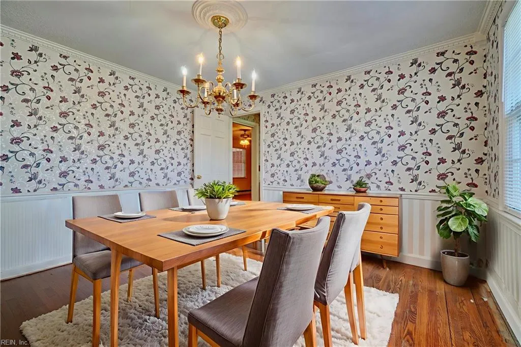 Norfolk, Virginia 23518, United States, 4 Bedrooms Bedrooms, ,3 BathroomsBathrooms,Residential,Active,229829