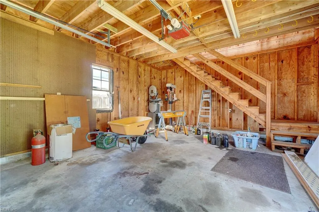 Norfolk, Virginia 23518, United States, 4 Bedrooms Bedrooms, ,3 BathroomsBathrooms,Residential,Active,229829