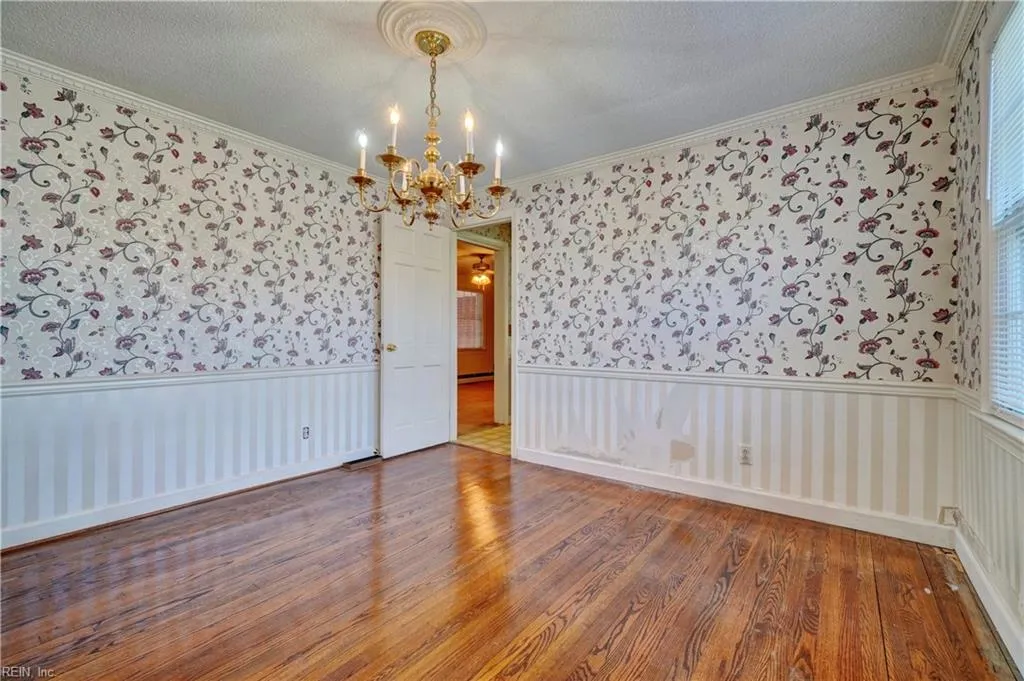 Norfolk, Virginia 23518, United States, 4 Bedrooms Bedrooms, ,3 BathroomsBathrooms,Residential,Active,229829