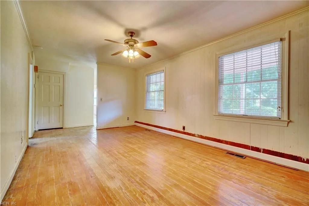 Norfolk, Virginia 23518, United States, 4 Bedrooms Bedrooms, ,3 BathroomsBathrooms,Residential,Active,229829