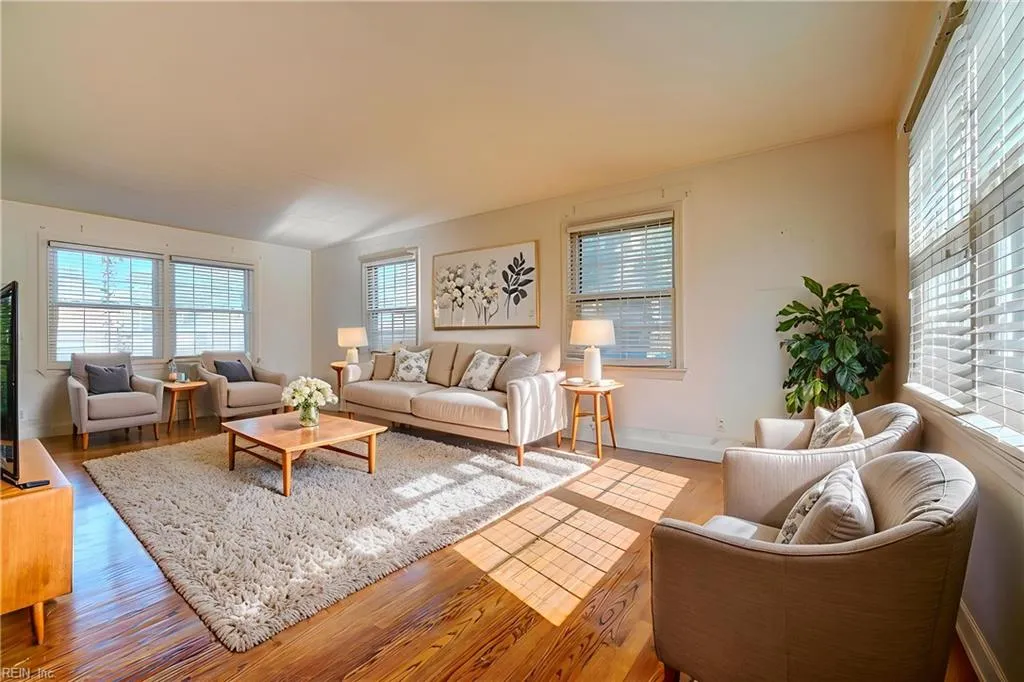 Norfolk, Virginia 23518, United States, 4 Bedrooms Bedrooms, ,3 BathroomsBathrooms,Residential,Active,229829