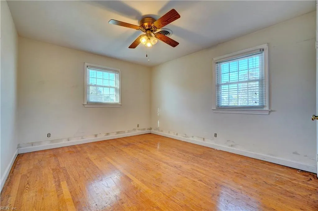 Norfolk, Virginia 23518, United States, 4 Bedrooms Bedrooms, ,3 BathroomsBathrooms,Residential,Active,229829