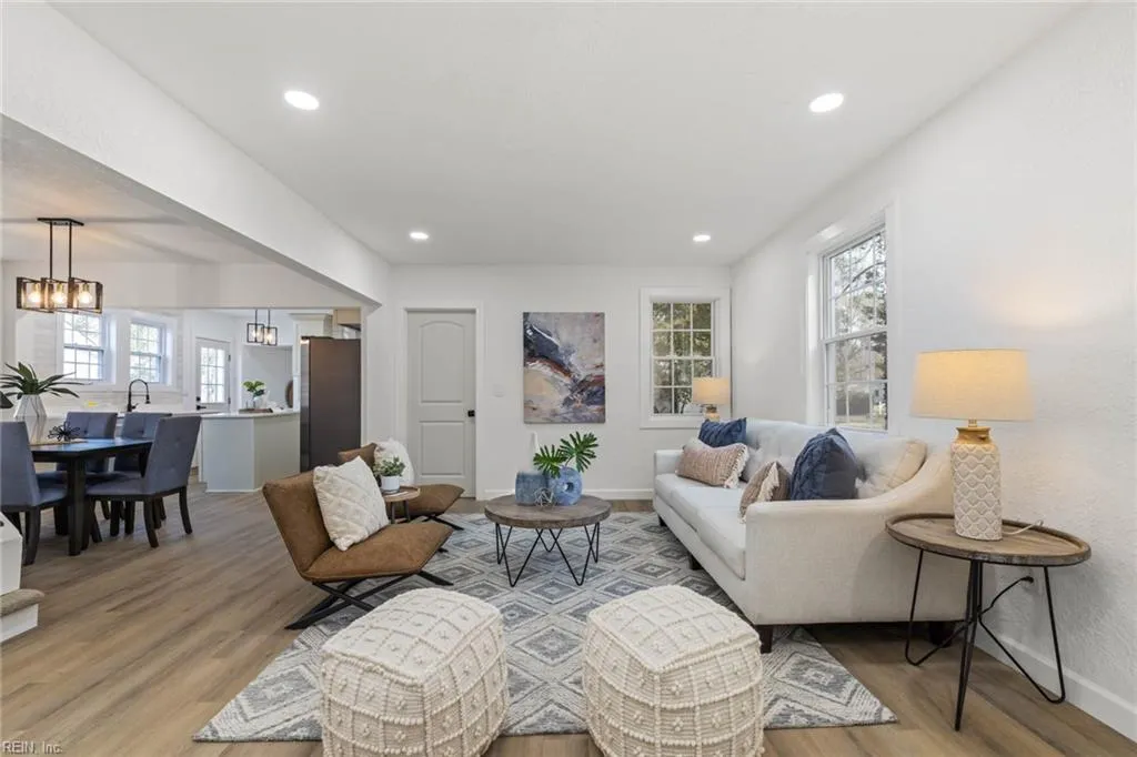 Norfolk, Virginia 23502, United States, 3 Bedrooms Bedrooms, ,3 BathroomsBathrooms,Residential,Active,84139