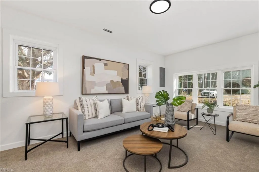 Norfolk, Virginia 23502, United States, 3 Bedrooms Bedrooms, ,3 BathroomsBathrooms,Residential,Active,84139