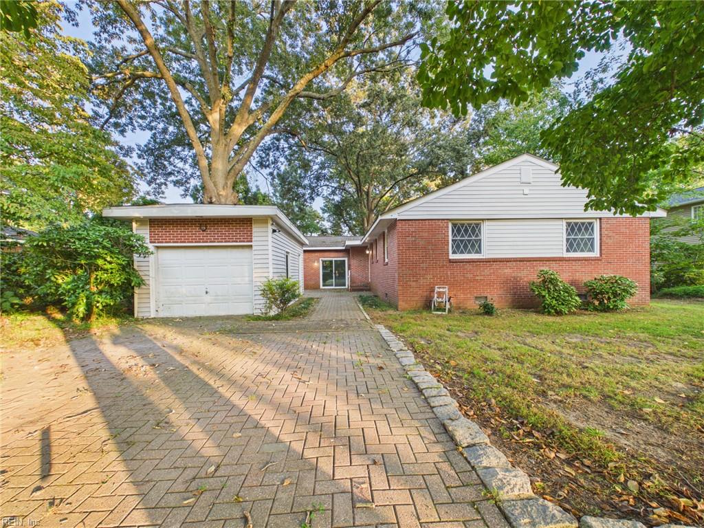 Photo of 1740 Jack Frost Road, Virginia Beach, VA 23455 (MLS # 10654505)