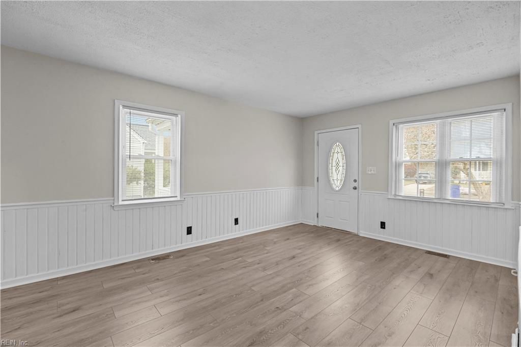 Photo of 535 Timothy Avenue, Norfolk, VA 23505 (MLS # 10610526)