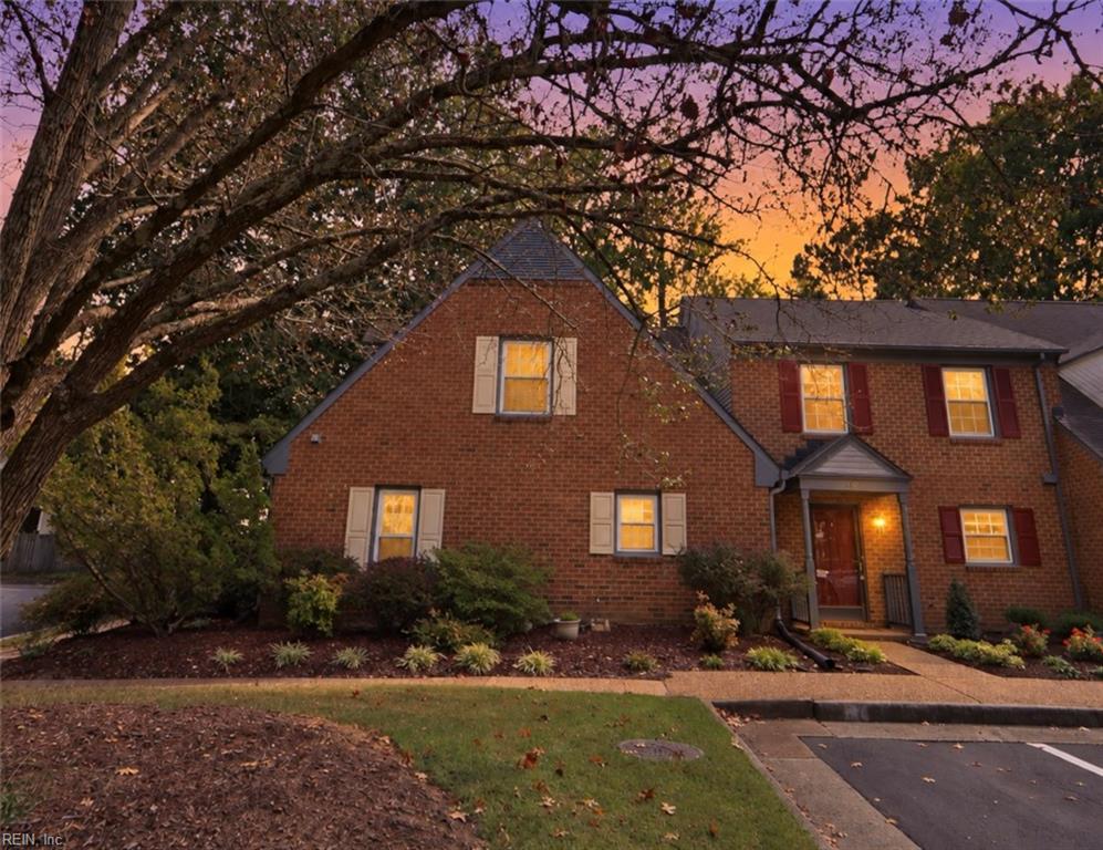 Photo of 112 Wellesley Drive, Newport News, VA 23606 (MLS # 10654999)