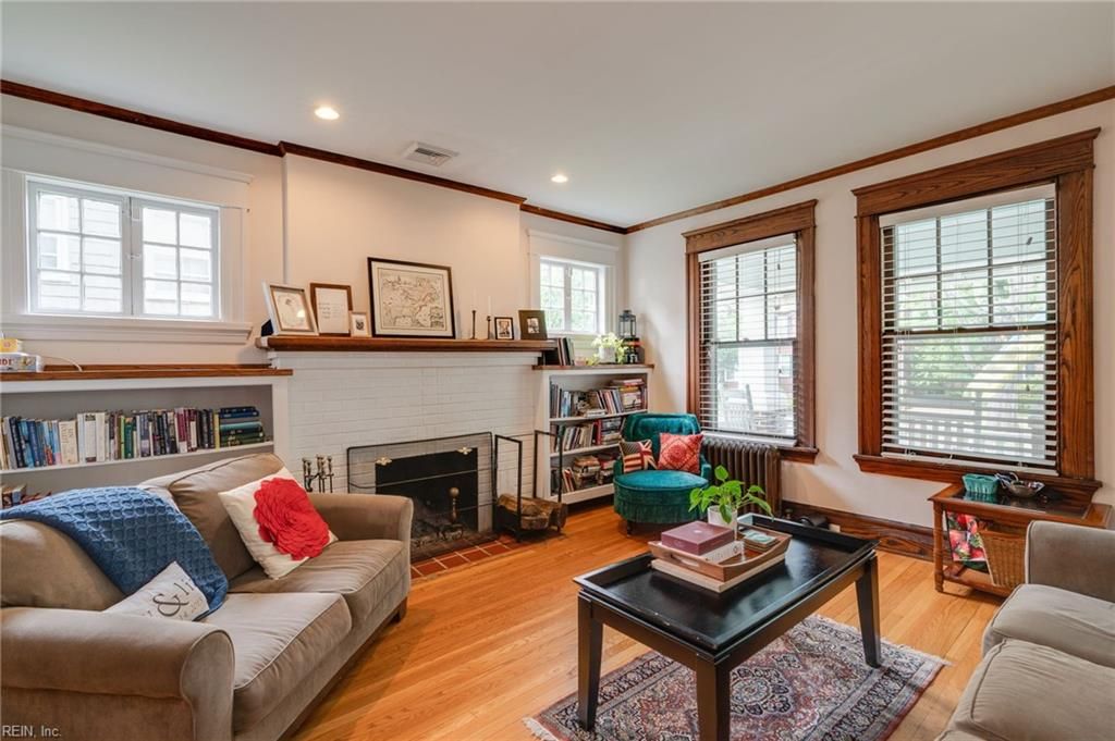 Photo of 1324 Graydon Avenue, Norfolk, VA 23507 (MLS # 10607767)