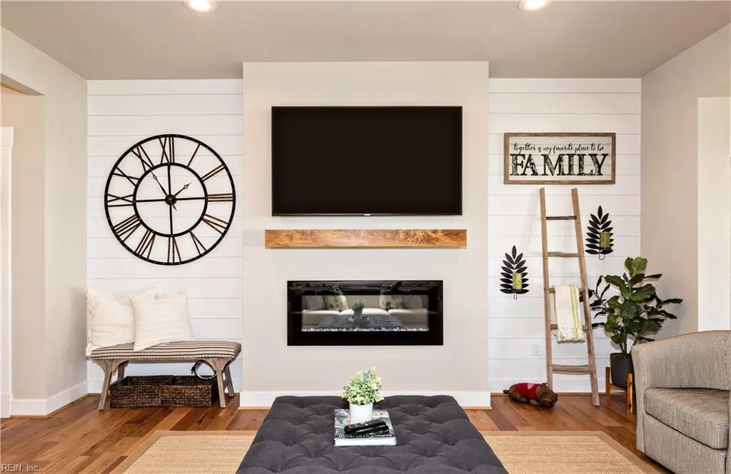 Suffolk, Virginia 23434, United States, 4 Bedrooms Bedrooms, ,4 BathroomsBathrooms,Residential,Active,17210