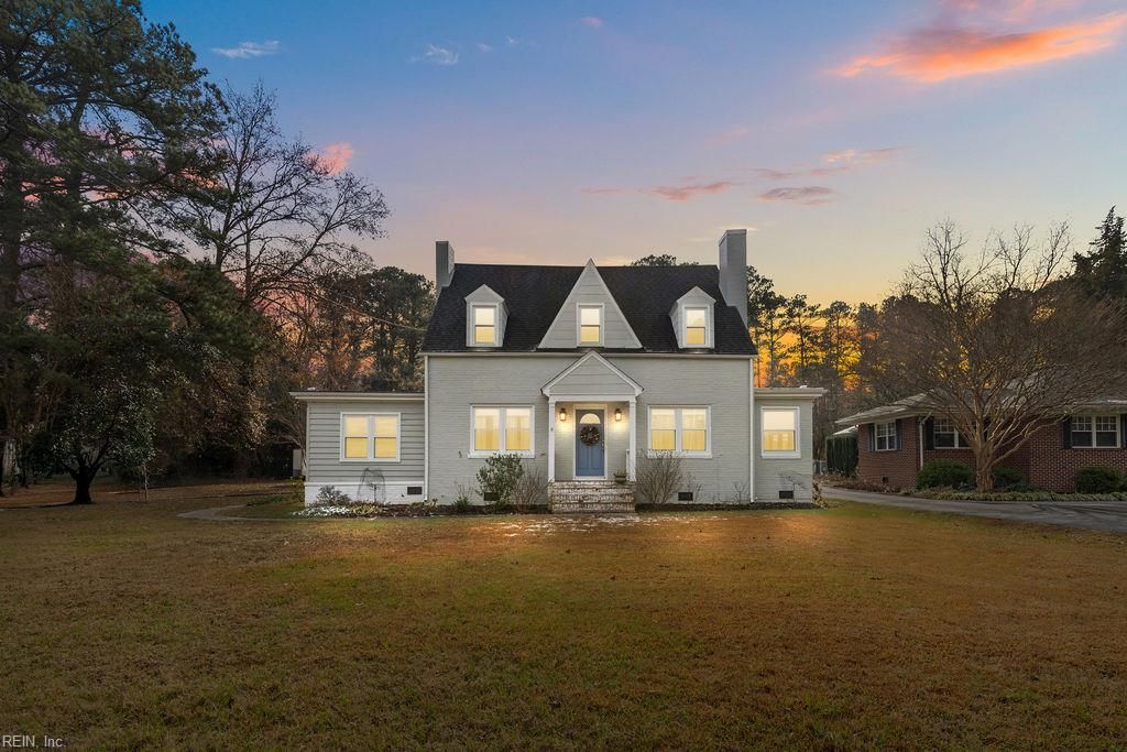 Photo of 1121 Clay Street, Franklin, VA 23851 (MLS # 10613104)