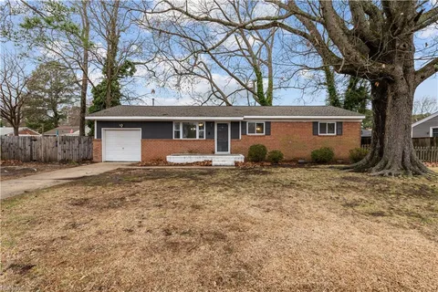 315 Tareyton Lane, Portsmouth, VA 23701 - #: 10574376