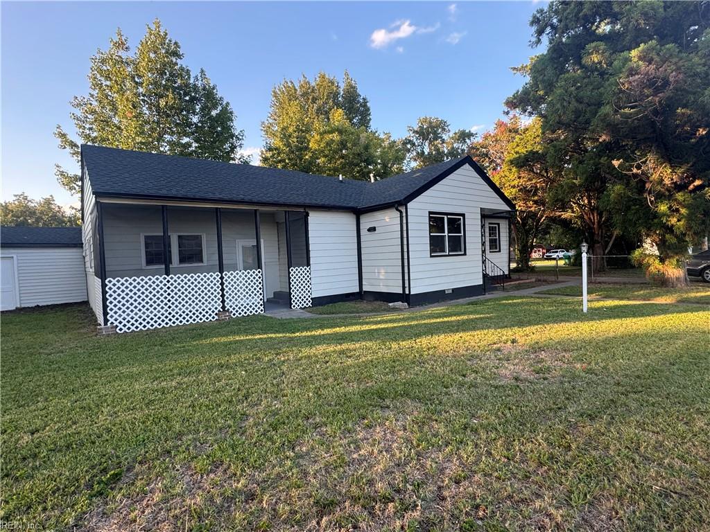 Photo of 715 Briarfield Road, Newport News, VA 23605 (MLS # 10653716)