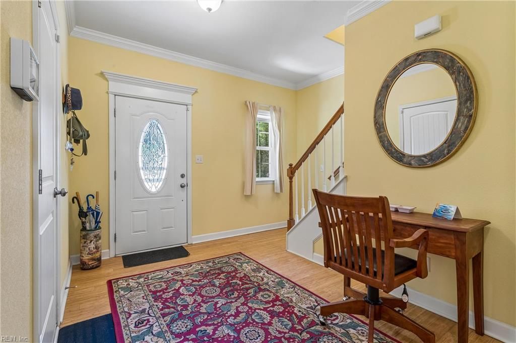 Photo of 1624 Skyline Drive, Norfolk, VA 23518 (MLS # 10634098)