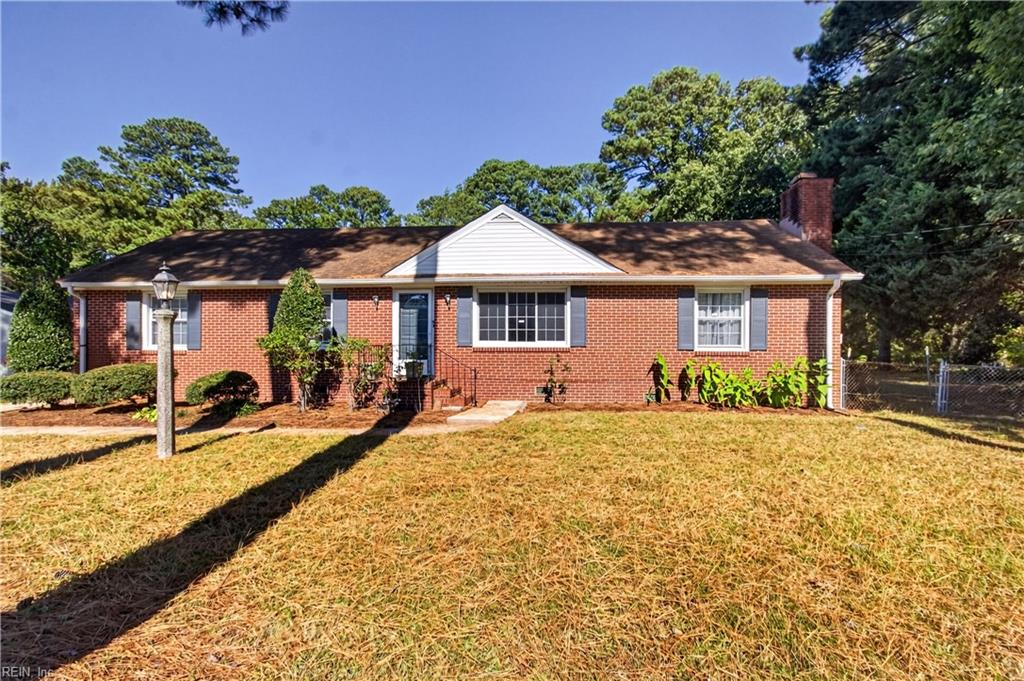Photo of 5604 W Norfolk Road, Portsmouth, VA 23703 (MLS # 10657539)