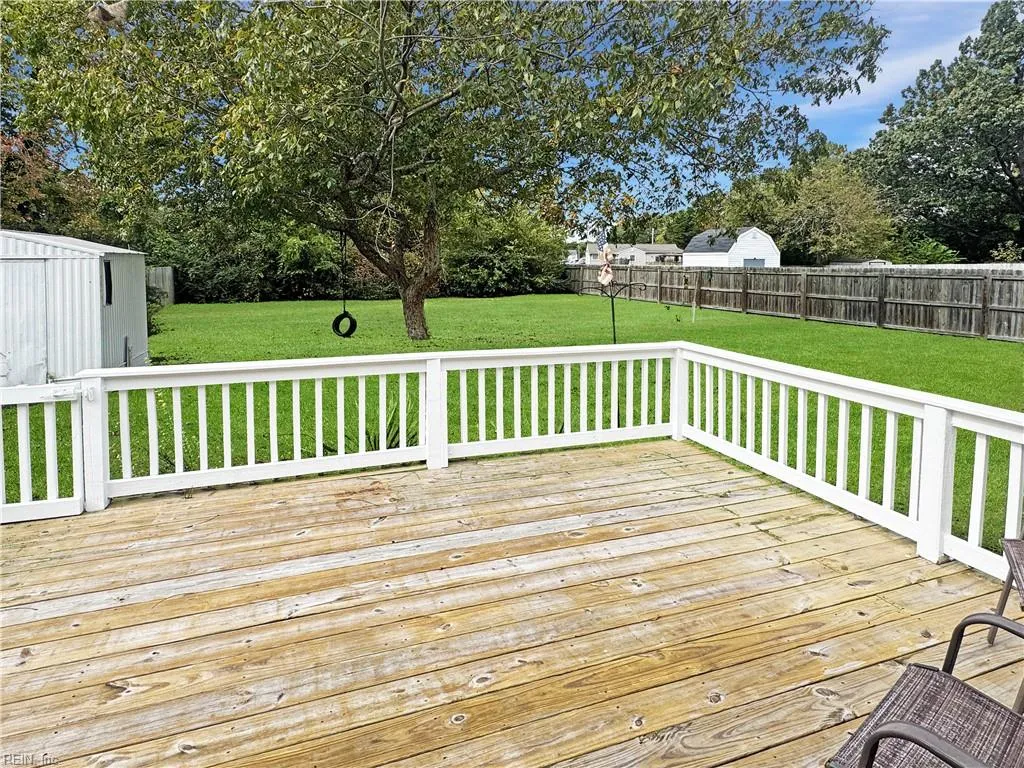 Hampton, Virginia 23666, United States, 3 Bedrooms Bedrooms, ,1 BathroomBathrooms,Residential,Active,232527